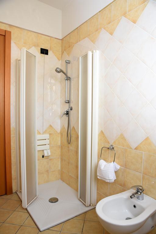 לידו די סביו Residence Moderno מראה חיצוני תמונה